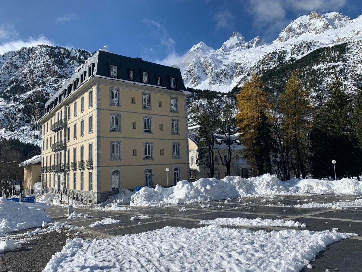 Gran Hotel - Balneario De بانتيكوسا المظهر الخارجي الصورة